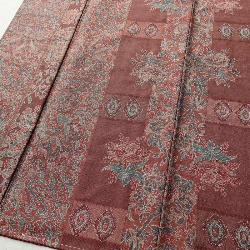 小紋 紬地 美品 胴抜き仕立て しつけ糸付き 正絹 幾何学柄・抽象柄 身丈165cm 裄丈67cm 茶_画像4