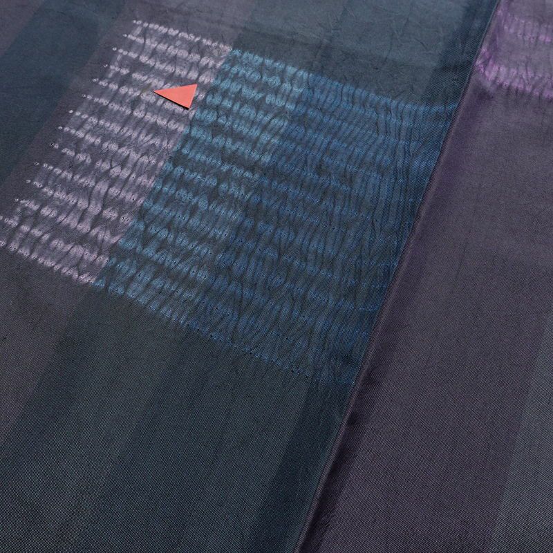 大島紬 証紙あり 絞り 正絹 縞柄・線柄 袷仕立て 身丈162cm 裄丈67cm 青・紺_画像10
