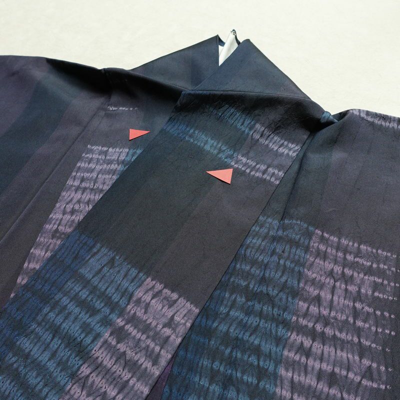大島紬 証紙あり 絞り 正絹 縞柄・線柄 袷仕立て 身丈162cm 裄丈67cm 青・紺_画像16
