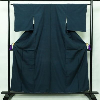 紬 しつけ糸付き 正絹 無地 袷仕立て 身丈157cm 裄丈63.5cm 青・紺