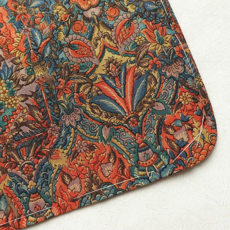 小紋 美品 しつけ糸付き 縮緬 総柄 正絹 幾何学柄・抽象柄 袷仕立て 身丈168cm 裄丈67cm 赤・朱_画像15