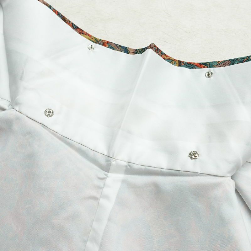 小紋 美品 しつけ糸付き 縮緬 総柄 正絹 幾何学柄・抽象柄 袷仕立て 身丈168cm 裄丈67cm 赤・朱_画像19