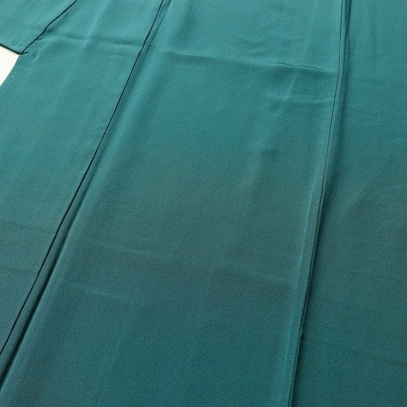色無地 しつけ糸付き 縮緬 一つ紋付き 正絹 無地 袷仕立て 身丈163.5cm 裄丈66.5cm 共八掛 緑・うぐいす色_画像5