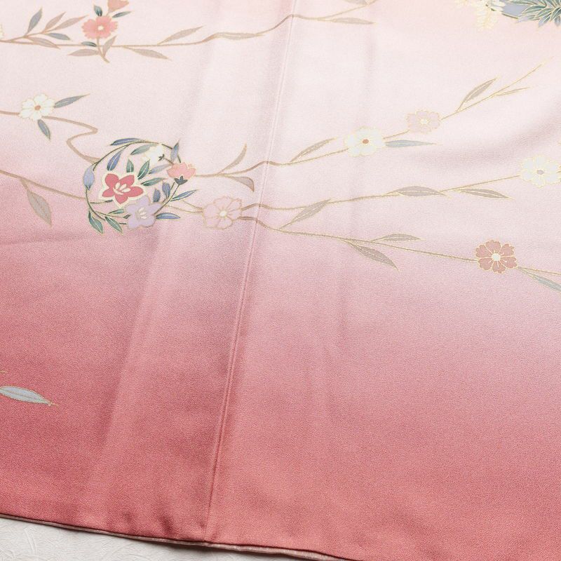 訪問着 正絹 古典柄 身丈163cm 裄丈65.5cm 箔 金彩 御所車 梅 松 菊 ピンク_画像11