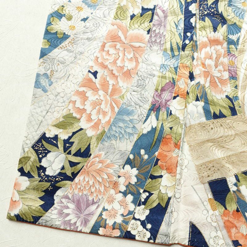 小紋 正絹 古典柄 袷仕立て 身丈165cm 裄丈65.5cm 箔 熨斗目 金彩 白_画像12