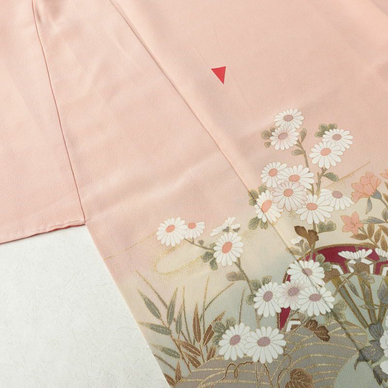 訪問着 縮緬 正絹 古典柄 袷仕立て 身丈160cm 裄丈69cm 箔 梅 菊 萩 ピンク_画像6
