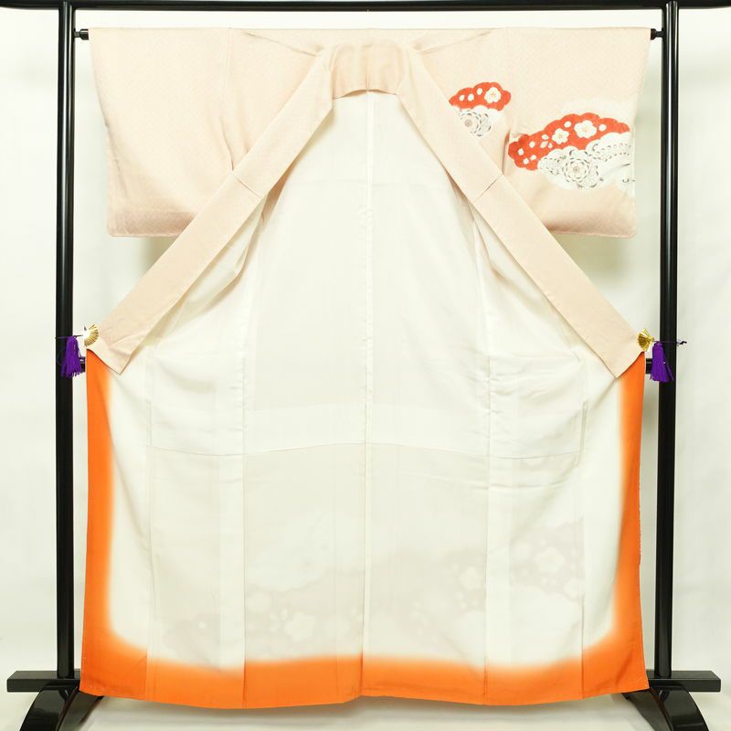 付け下げ 良品 しつけ糸付き 絞り 一つ紋付き 正絹 花柄 袷仕立て 身丈162cm 裄丈65cm ピンク_画像3