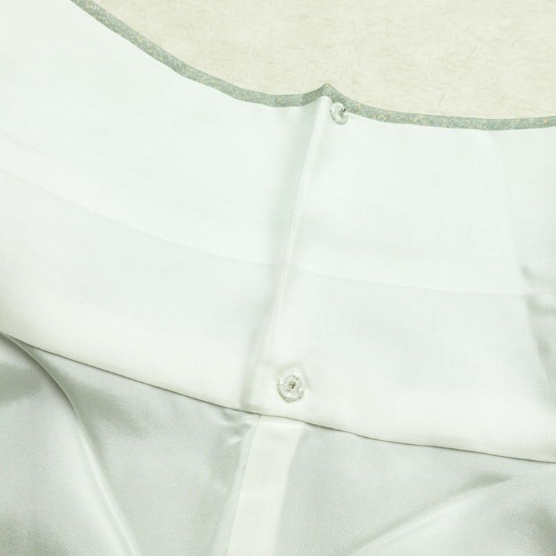 付け下げ 美品 しつけ糸付き 紬地 正絹 その他の柄 袷仕立て 身丈173.5cm 裄丈70cm 緑・うぐいす色_画像18