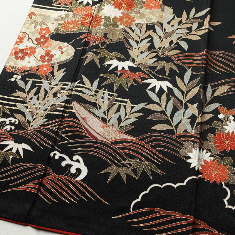 振袖 良品 金駒刺繍 正絹 風景柄 袷仕立て 身丈172cm 裄丈71cm 箔 金彩 モダン 成人式 黒_画像4