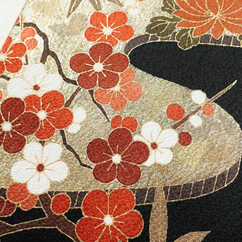 振袖 良品 金駒刺繍 正絹 風景柄 袷仕立て 身丈172cm 裄丈71cm 箔 金彩 モダン 成人式 黒_画像8