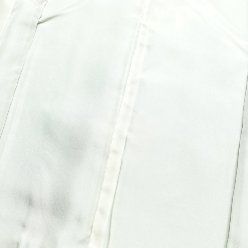 振袖 良品 金駒刺繍 正絹 風景柄 袷仕立て 身丈172cm 裄丈71cm 箔 金彩 モダン 成人式 黒_画像17