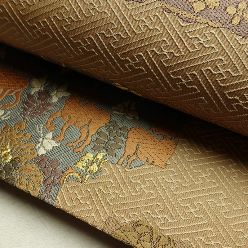 袋帯 六通柄 良品 一般用 正絹 幾何学柄・抽象柄 金糸 帯 黄・黄土色_画像7