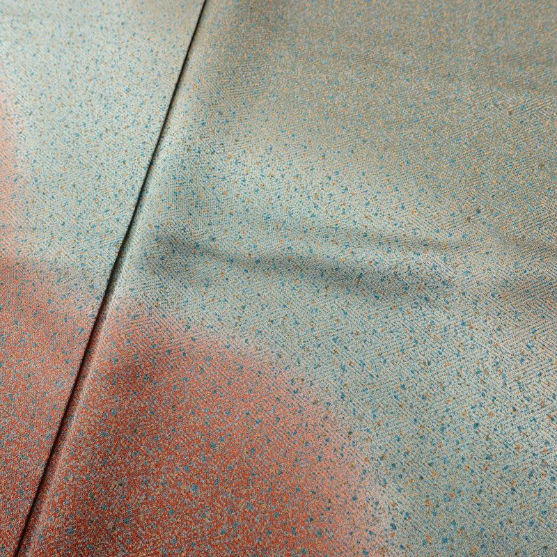 付け下げ 美品 綸子 正絹 その他の柄 袷仕立て 身丈159.5cm 裄丈65cm 一部しつけ糸付き 共八掛 フォーマル 着物 緑・うぐいす色_画像6