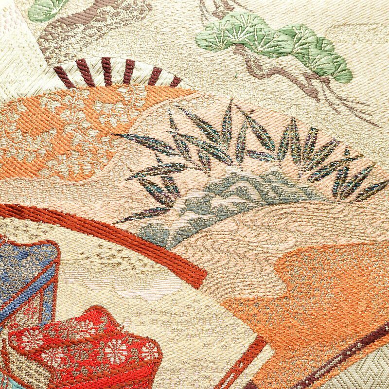 袋帯 詠歌清泉文 六通柄 フォーマル用 正絹 古典柄 箔 帯 クリーム_画像4