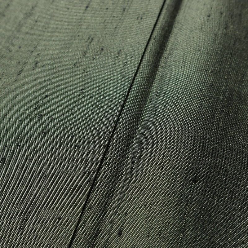 紬 良品 飛び柄 正絹 木の葉・植物柄 袷仕立て 身丈162cm 裄丈68.5cm 着物 緑・うぐいす色_画像9