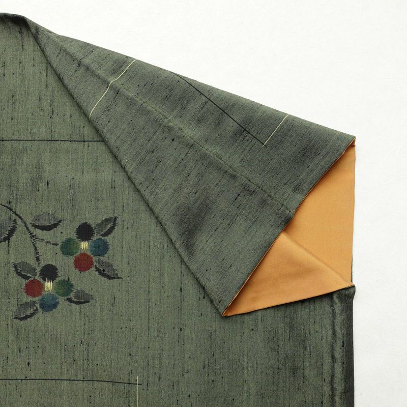 紬 良品 飛び柄 正絹 木の葉・植物柄 袷仕立て 身丈162cm 裄丈68.5cm 着物 緑・うぐいす色_画像14
