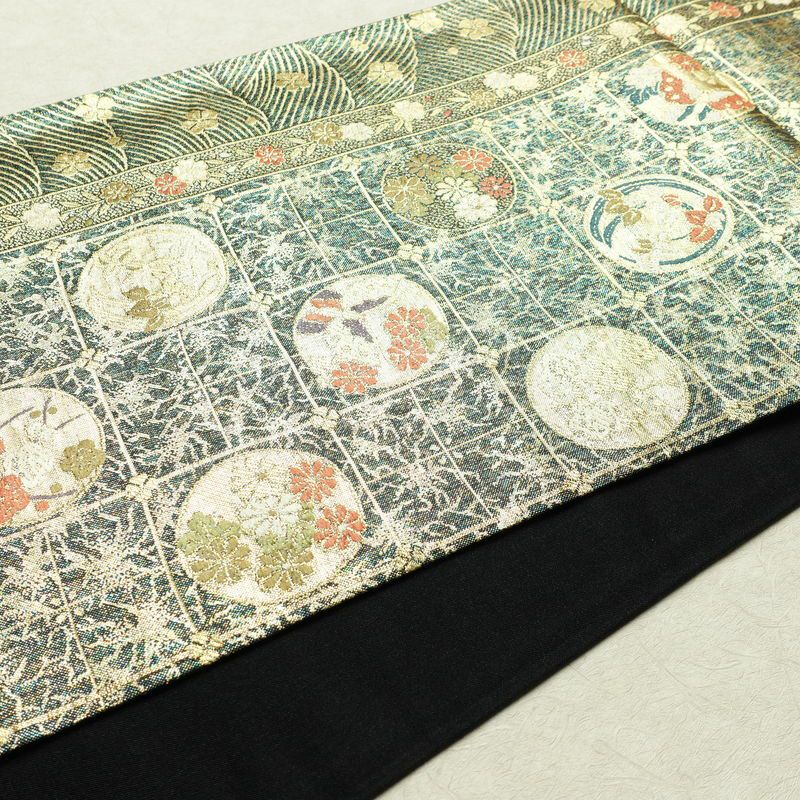 袋帯 六通柄 美品 フォーマル用 正絹 古典柄 箔 金糸 帯 蝶 菊 梅 緑・うぐいす色_画像12
