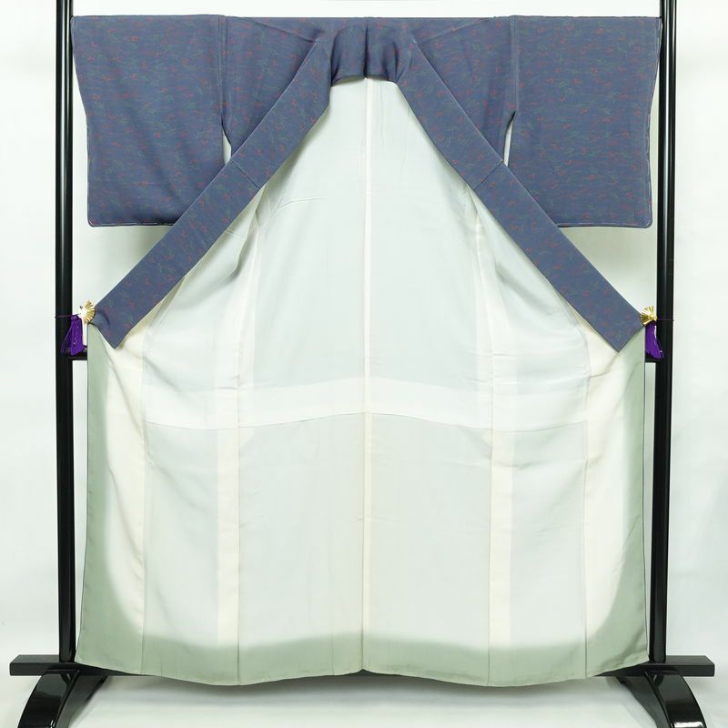 小紋 しつけ糸付き 縮緬 総柄 正絹 古典柄 袷仕立て 身丈160cm 裄丈69.5cm 着物 青・紺_画像3