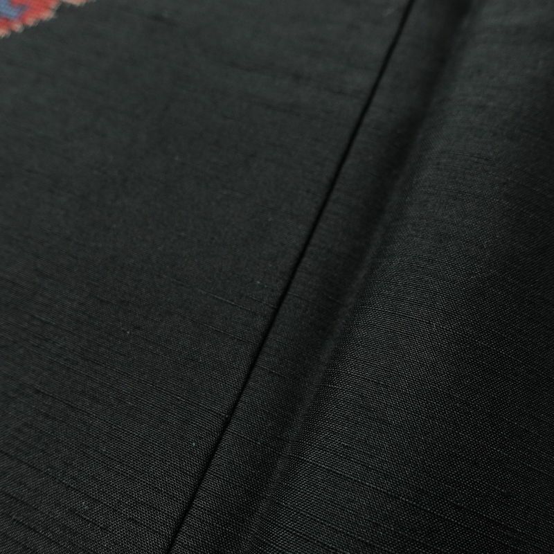 紬 飛び柄 正絹 幾何学柄・抽象柄 袷仕立て 身丈164cm 裄丈66cm 黒_画像8