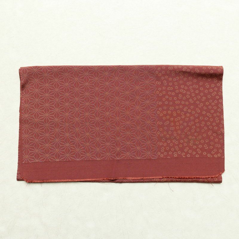 小紋 しつけ糸付き 縮緬 総柄 正絹 麻の葉柄 袷仕立て 色違い共八掛 身丈160.5cm 裄丈67cm 着物 小豆・エンジ_画像21