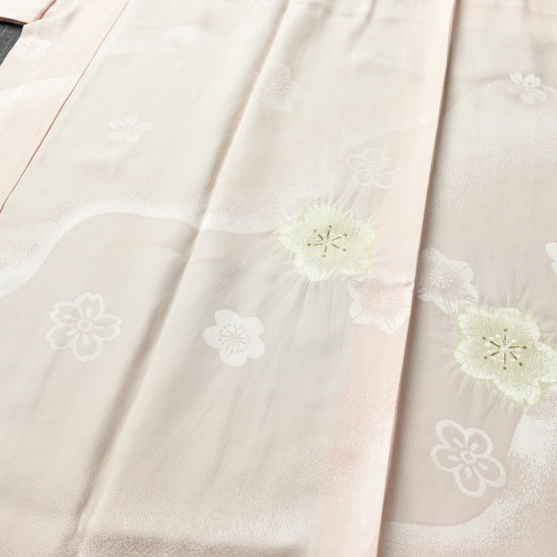 長襦袢 良品 絞り 正絹 花柄 袷仕立て 身丈125cm 裄丈64cm 一部しつけ糸付き フォーマル 桜 ピンク_画像5