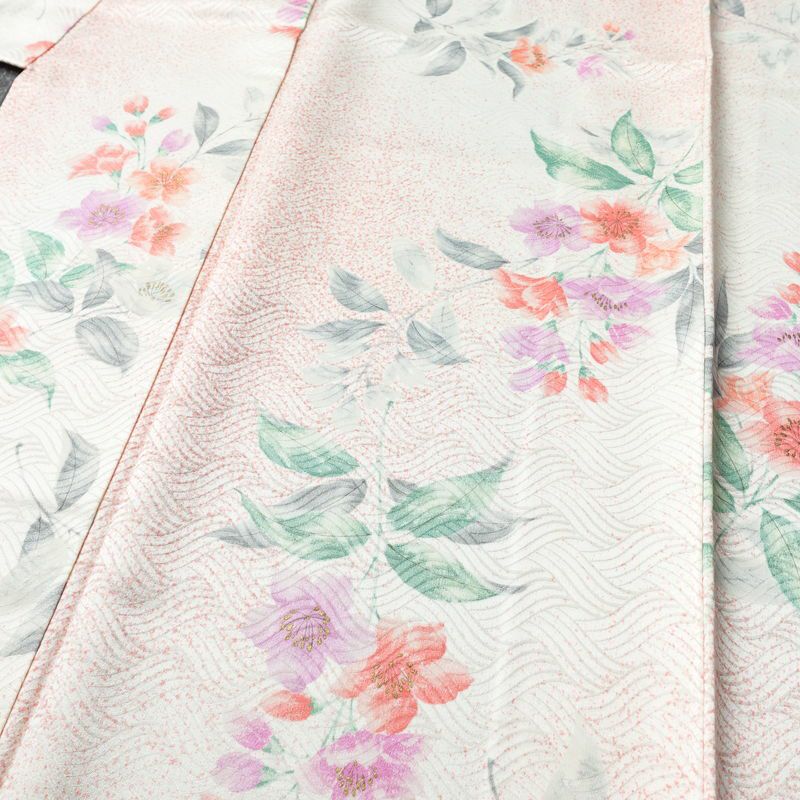 小紋 綸子 正絹 花柄 袷仕立て 身丈161cm 裄丈66.5cm 箔 着物 ピンク_画像5