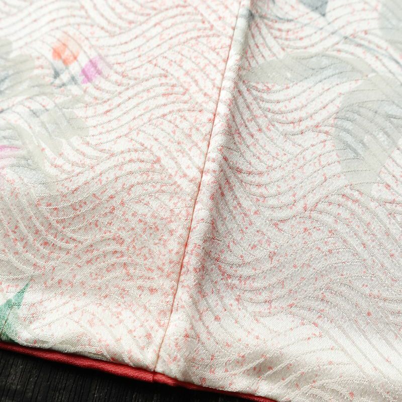 小紋 綸子 正絹 花柄 袷仕立て 身丈161cm 裄丈66.5cm 箔 着物 ピンク_画像12