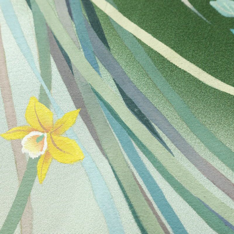 訪問着 良品 落款入り 手描き縮緬 一つ紋付き 正絹 花柄 袷仕立て 身丈160.5cm 裄丈67cm フォーマル 着物 緑・うぐいす色_画像8