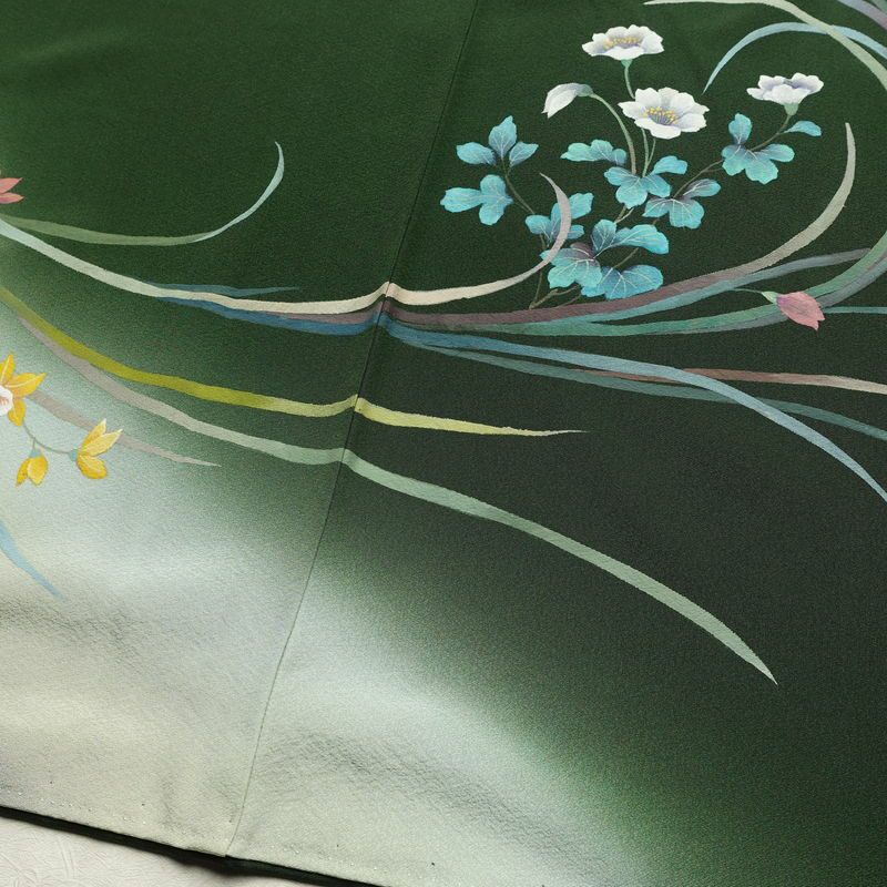 訪問着 良品 落款入り 手描き縮緬 一つ紋付き 正絹 花柄 袷仕立て 身丈160.5cm 裄丈67cm フォーマル 着物 緑・うぐいす色_画像12