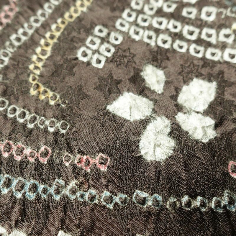 小紋 良品 絞り 総絞り 正絹 花柄 袷仕立て 身丈165cm 裄丈67.5cm 着物 流水 茶_画像7