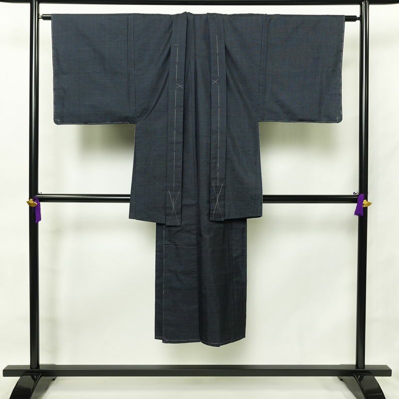 男性用 アンサンブル着物 良品 しつけ糸付き セット品 正絹 亀甲柄 袷仕立て 身丈138cm 裄丈67.5cm 青・紺_画像1