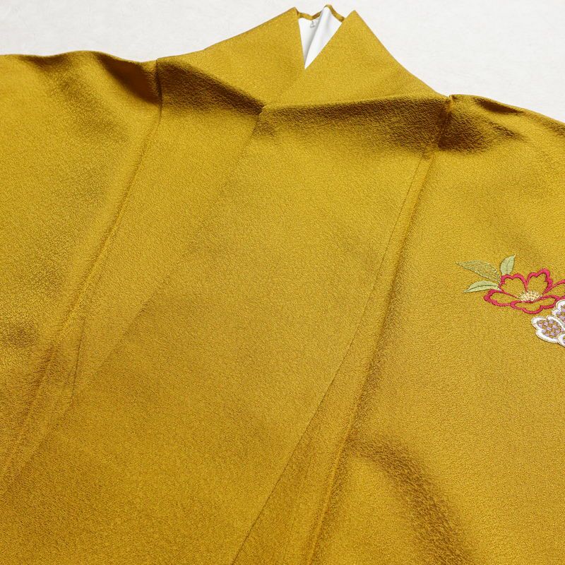 振袖 良品 御所車 金駒刺繍 正絹 古典柄 袷仕立て 身丈177.5cm 裄丈73.5cm 刺繍 金糸 着物 桜 黄・黄土色_画像17