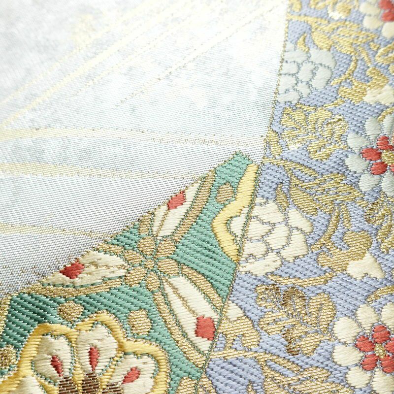 袋帯 六通柄 フォーマル用 正絹 古典柄 箔 金糸 帯 グレー_画像6