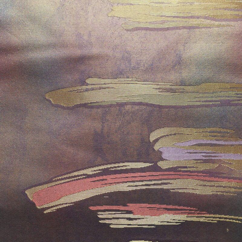 名古屋帯 六通柄 良品 正絹 幾何学柄・抽象柄 名古屋仕立て 箔 金糸 帯 紫・藤色_画像2