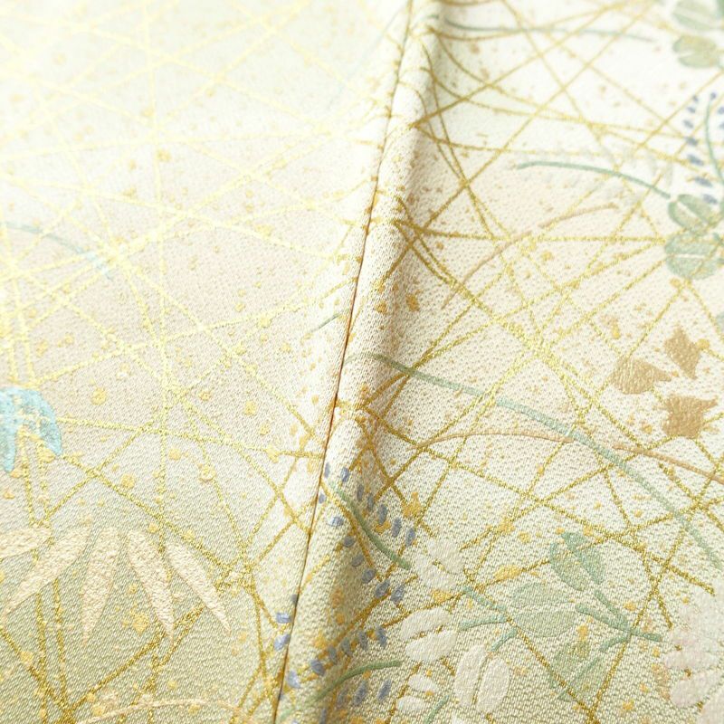 訪問着 美品 一つ紋付き 正絹 木の葉・植物柄 袷仕立て 身丈162.5cm 裄丈65cm 箔 共八掛 フォーマル 着物 ピンク_画像11