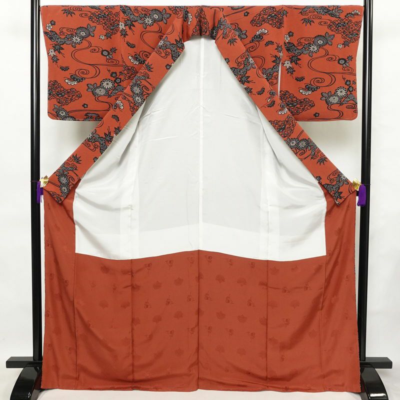 小紋 良品 しつけ糸付き 縮緬 総柄 正絹 古典柄 袷仕立て 身丈169.5cm 裄丈68cm 着物 赤・朱_画像3