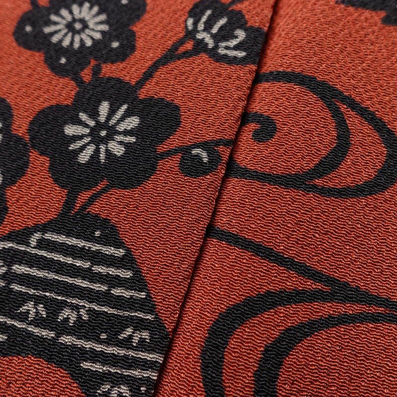 小紋 良品 しつけ糸付き 縮緬 総柄 正絹 古典柄 袷仕立て 身丈169.5cm 裄丈68cm 着物 赤・朱_画像10