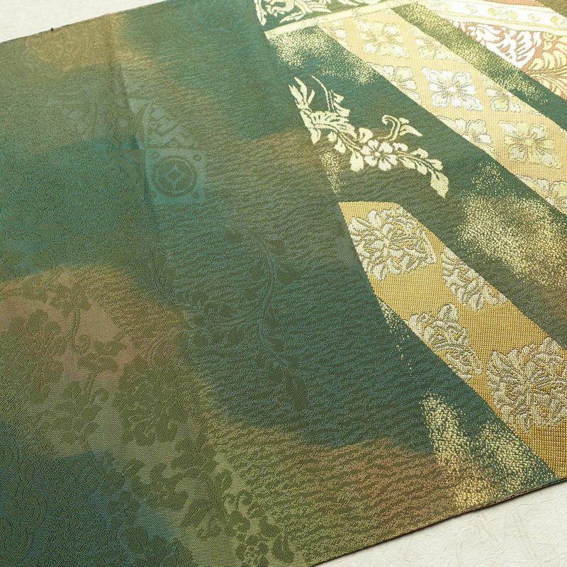 袋帯 西陣織 六通柄 良品 証紙あり フォーマル用 正絹 幾何学柄・抽象柄 金糸 帯 緑・うぐいす色_画像15