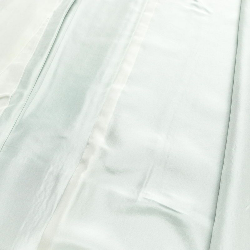 色無地 二代目清次郎作 落款入り しつけ糸付き 縮緬 正絹 無地 袷仕立て 身丈163.5cm 裄丈67cm フォーマル 着物 白群色 青・紺_画像16