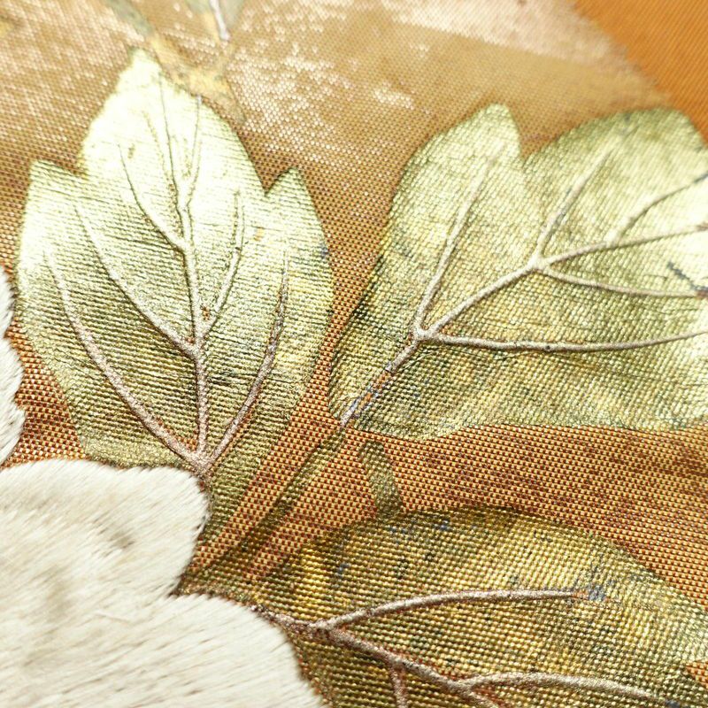 名古屋帯 太鼓柄 金駒刺繍 正絹 花柄 名古屋仕立て 箔 刺繍 帯 黄・黄土色_画像4