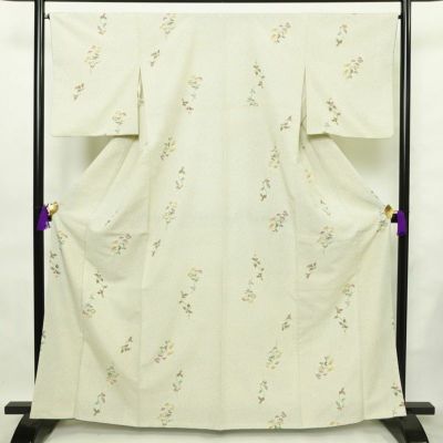 小紋 良品 しつけ糸付き 正絹 花柄 袷仕立て 身丈157.5cm 裄丈66.5cm