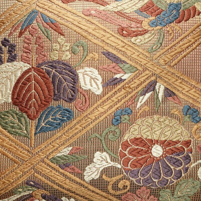 袋帯 能衣彩菱文 六通柄 フォーマル用 正絹 幾何学柄・抽象柄 刺繍 金糸 帯 黄・黄土色_画像2