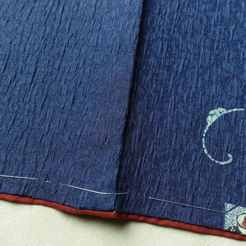 小紋 良品 しつけ糸付き ふくれ織 ポリエステル 花柄 袷仕立て 身丈169.5cm 裄丈69.5cm 着物 青・紺_画像10