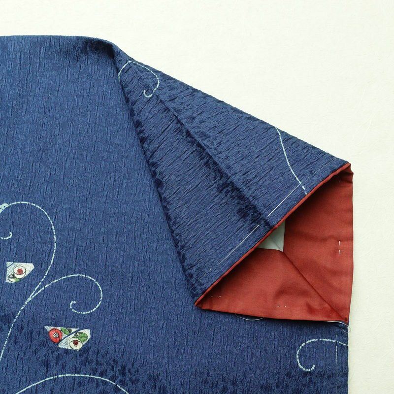 小紋 良品 しつけ糸付き ふくれ織 ポリエステル 花柄 袷仕立て 身丈169.5cm 裄丈69.5cm 着物 青・紺_画像13