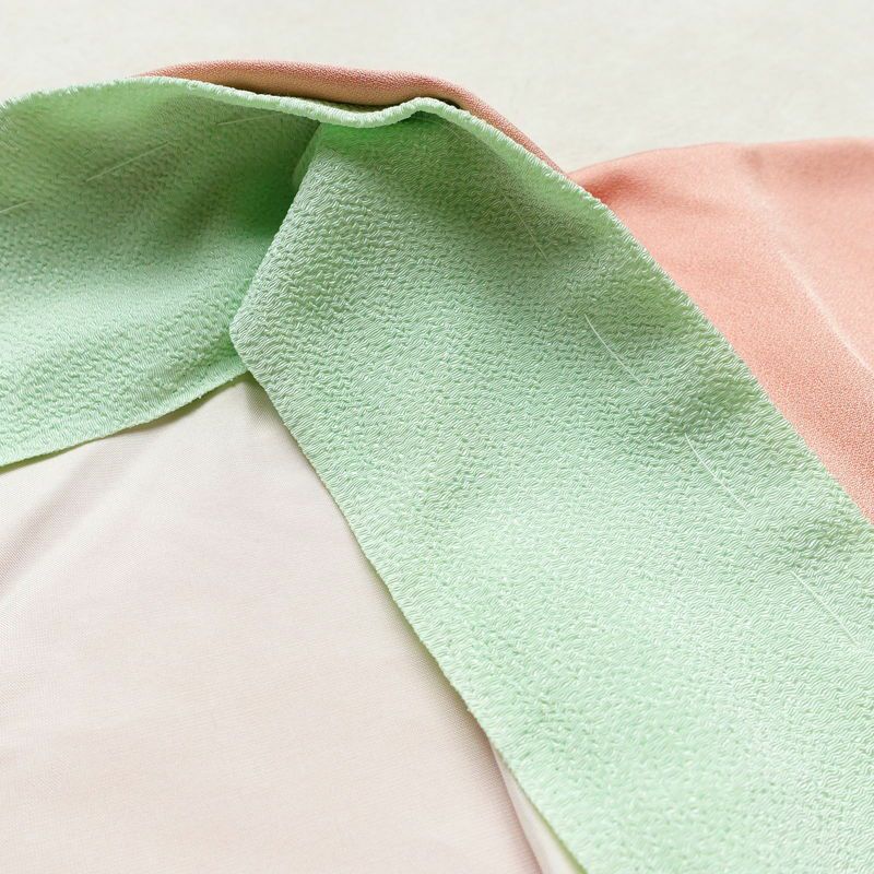 付け下げ 金駒刺繍 正絹 花柄 袷仕立て 身丈166.5cm 裄丈68cm 箔 金彩 フォーマル 着物 ピンク_画像17