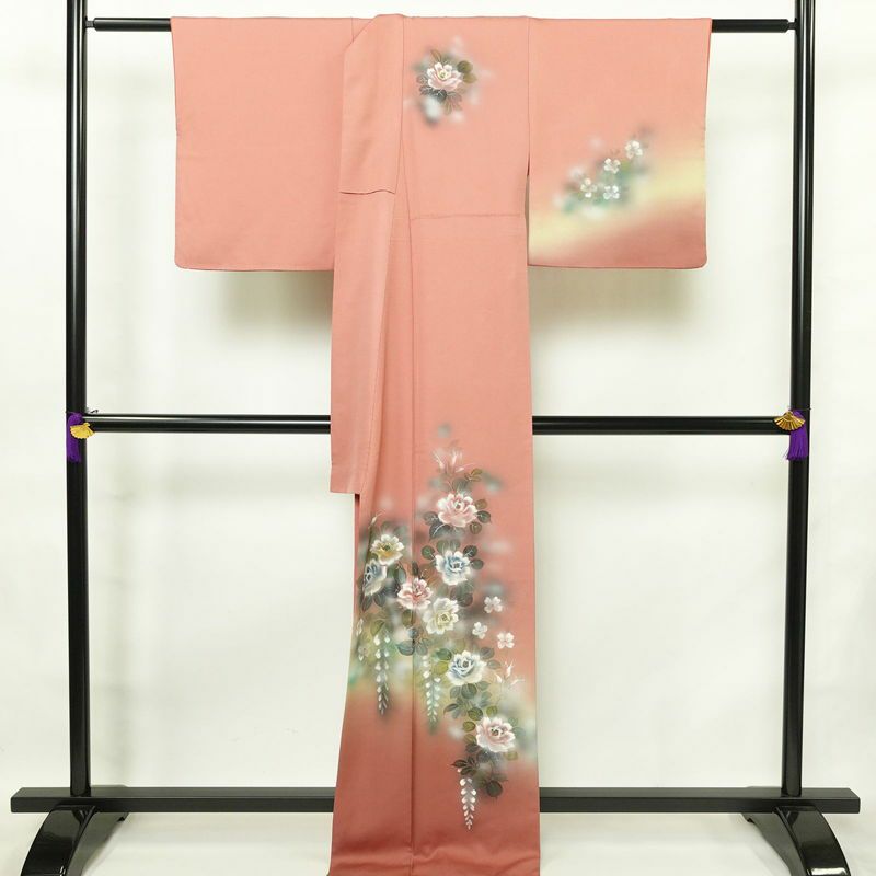 付け下げ 正絹 花柄 袷仕立て 身丈168.5cm 裄丈68cm 箔 フォーマル 着物 ピンク_画像2