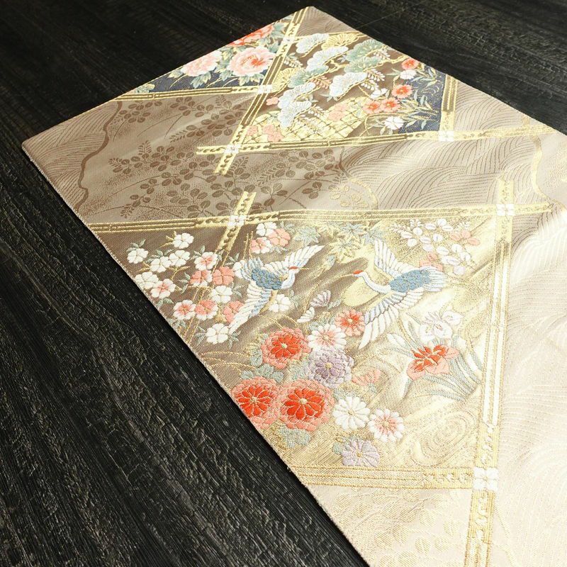 袋帯 六通柄 本金箔 フォーマル用 正絹 古典柄 箔 クリーム_画像19