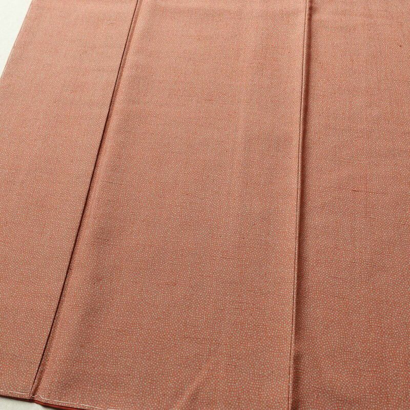 小紋 紬地 良品 しつけ糸付き 正絹 古典柄 袷仕立て 身丈153.5cm 裄丈64.5cm 着物 ピンク_画像4