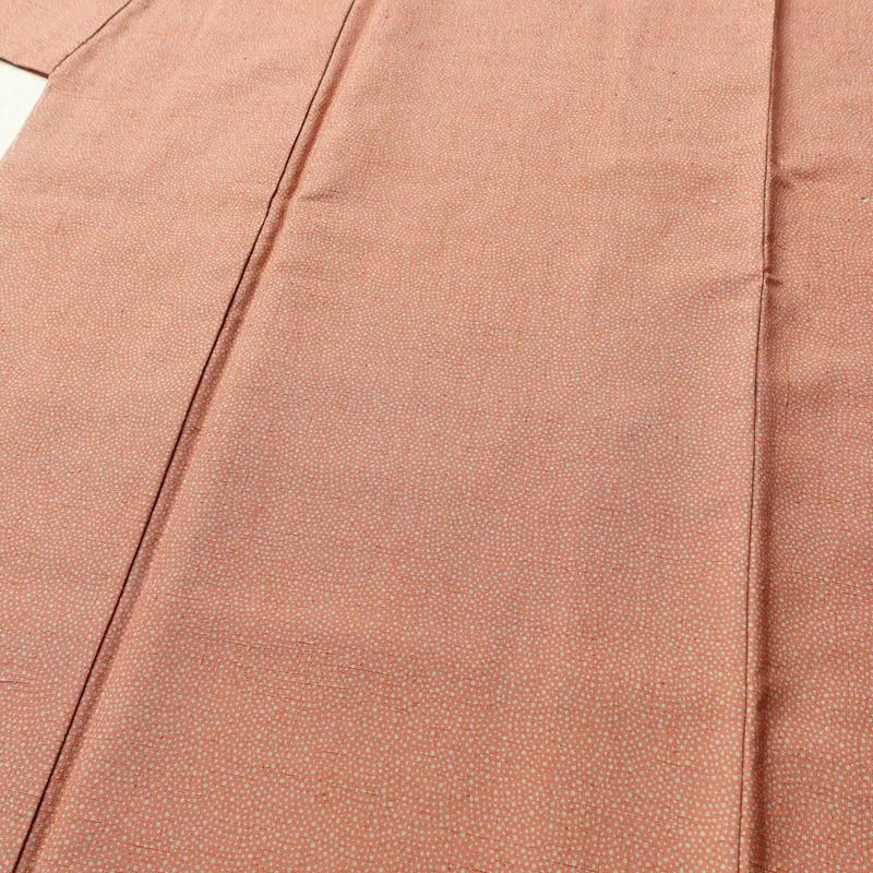 小紋 紬地 良品 しつけ糸付き 正絹 古典柄 袷仕立て 身丈153.5cm 裄丈64.5cm 着物 ピンク_画像5