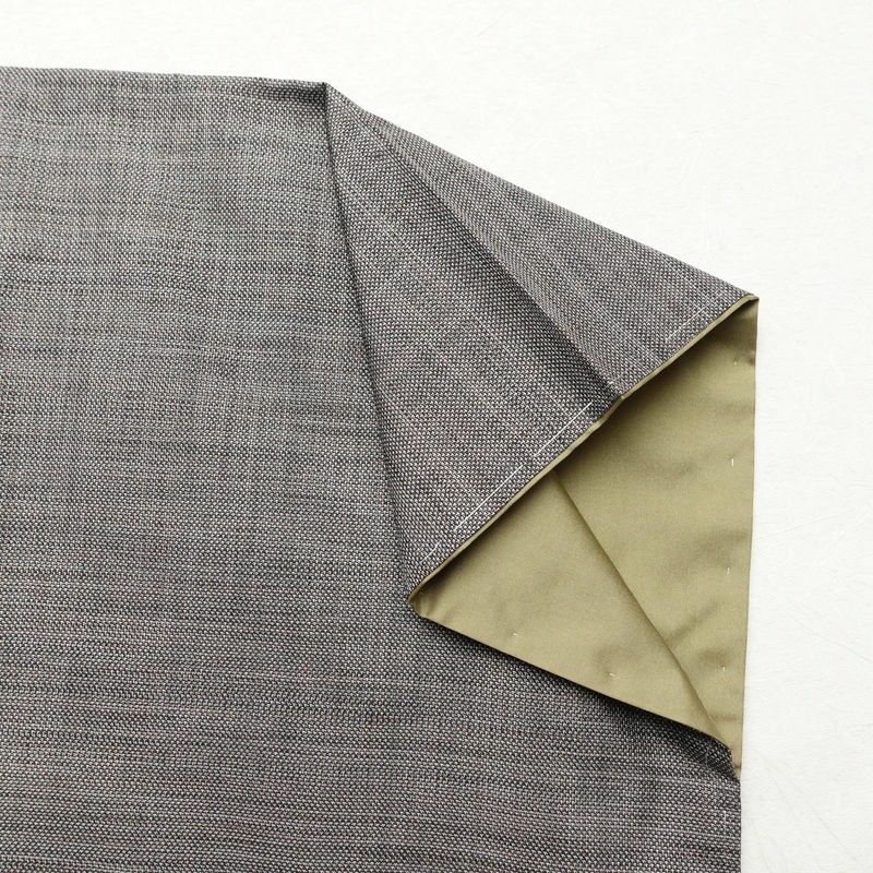 紬 良品 しつけ糸付き 正絹 その他の柄 袷仕立て 身丈156cm 裄丈62cm 着物 グレー_画像13